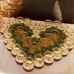 Dessert in Herzenform angerichtet in der Jugendherberge Ahrweiler