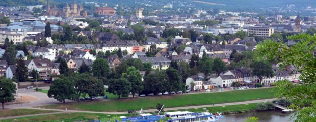 Ausblick auf die Stadt Trier mit ihren geschichtsträchtigen Bauwerken
