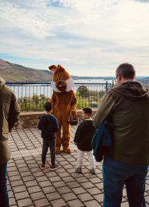 Osterhase zu Gast in der Jugendherberge Bingen