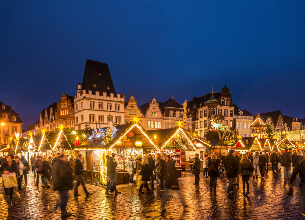 Der Trierer Weihnachtsmarkt auf dem mittelalterlichen Hauptmarkt © Dominik Ketz /Rheinland-Pfalz Tourismus GmbH