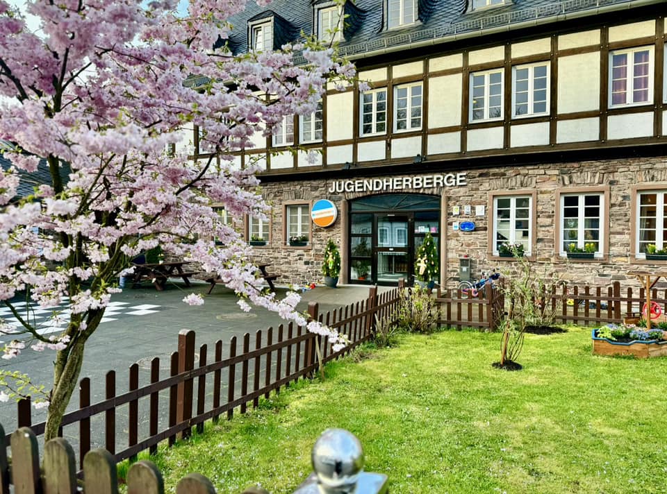 Jugendherberge Hermeskeil im Frühling 