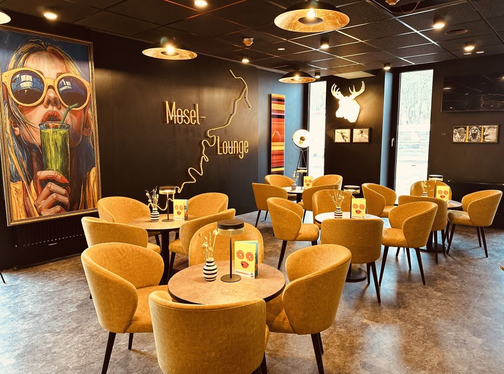 Mosel-Lounge der Jugendherberge Traben-Trarbach